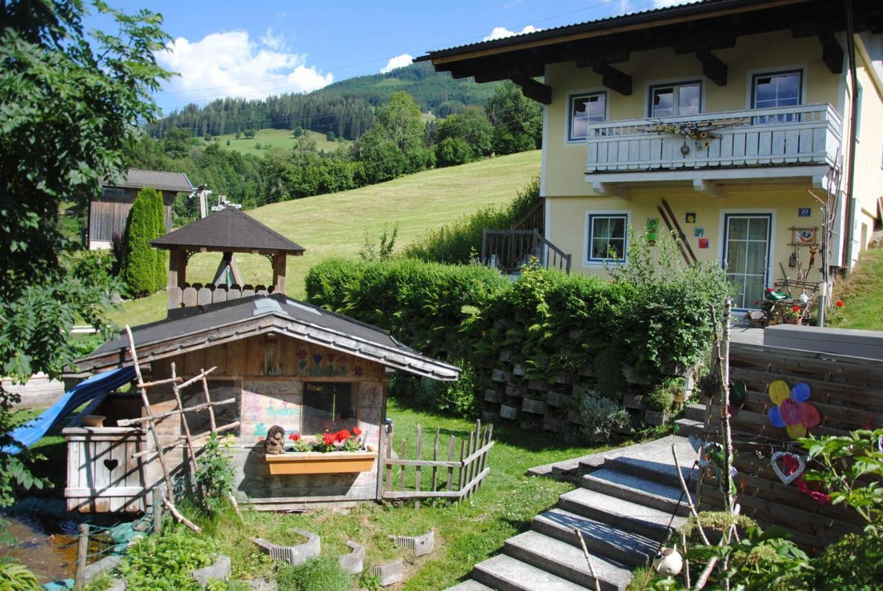Ferienhaus Niedernsill Exterior photo